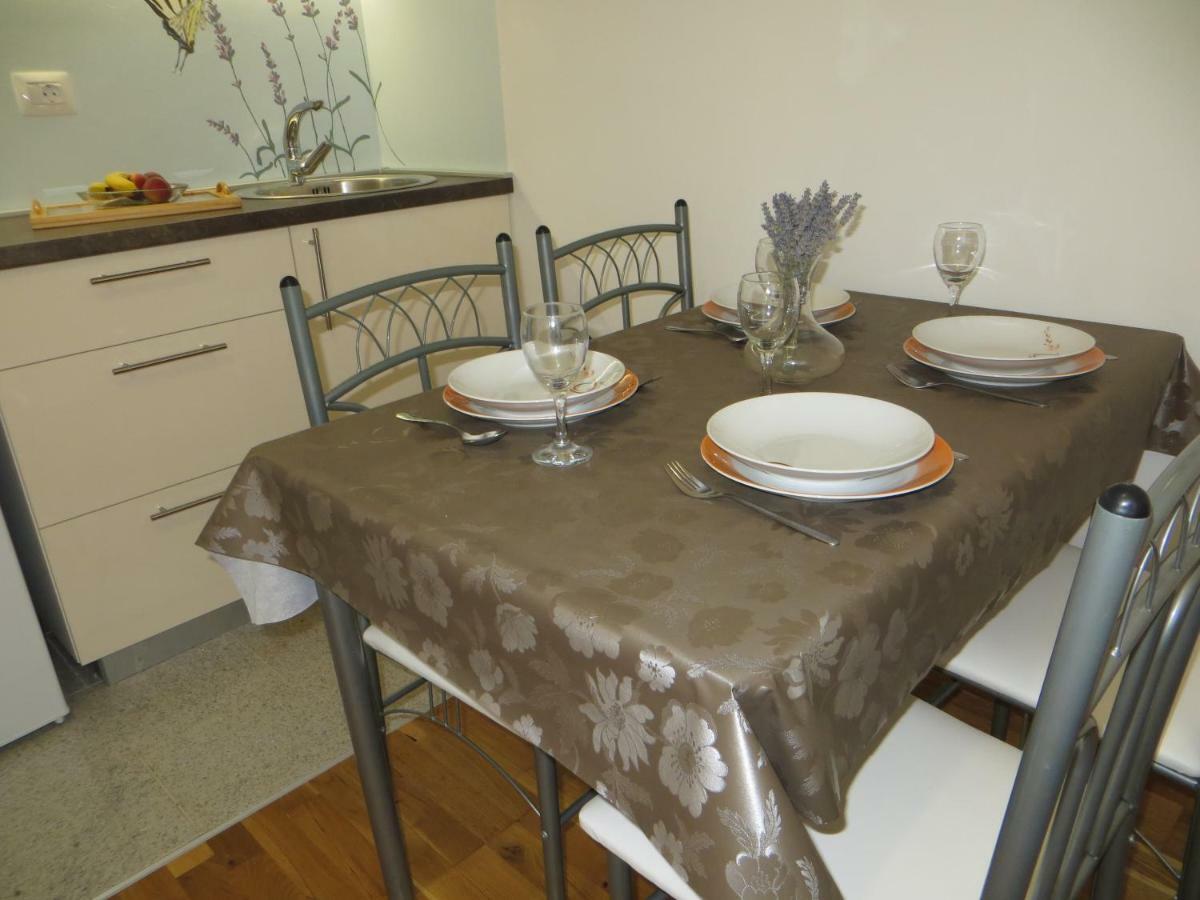 Apartman Mario Cres Exterior photo